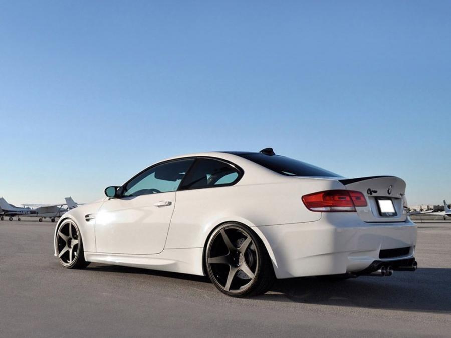  BMW M3 by Active Autowerke 2009 года  (фото 2 из 9)